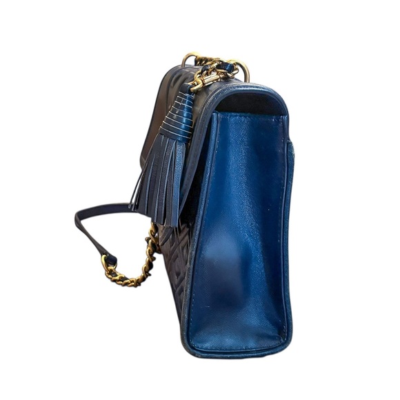 Tory Burch Leather Quilted Fleming Bag - Picture 3 of 12